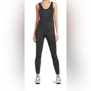 HARMONY AND BALANCE Seamless Sculpted Ribbed Knit Bodysuit Jumpsuit